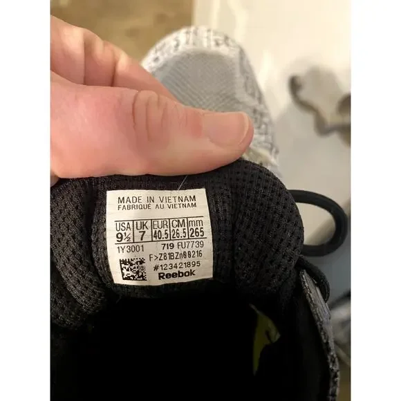 Reebok Womens 9.5 Crossfit Shoes Black White 9 1/2 Gym Workout Training Lifting - Picture 7 of 8